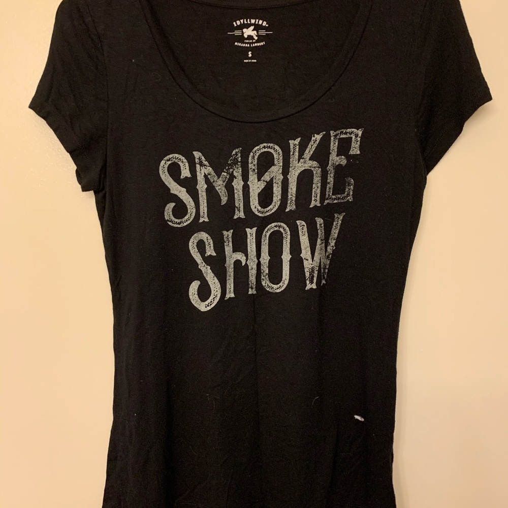 Cute black shirt